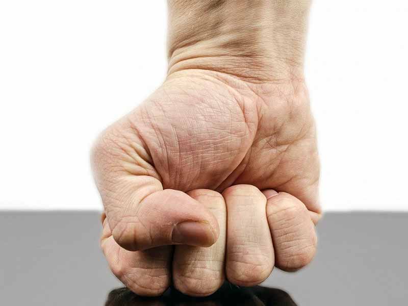 a kezek rheumatoid arthritis hogyan lehet elaludni ízületi fájdalmakkal
