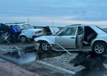В Акмолинской области пять человек погибли в аварии на трассе