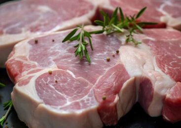 Мясо без ветконтроля продавали в Астане