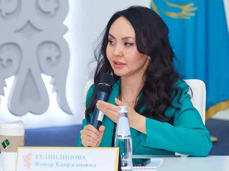 <?php echo esc_attr( get_the_title() ) ?>