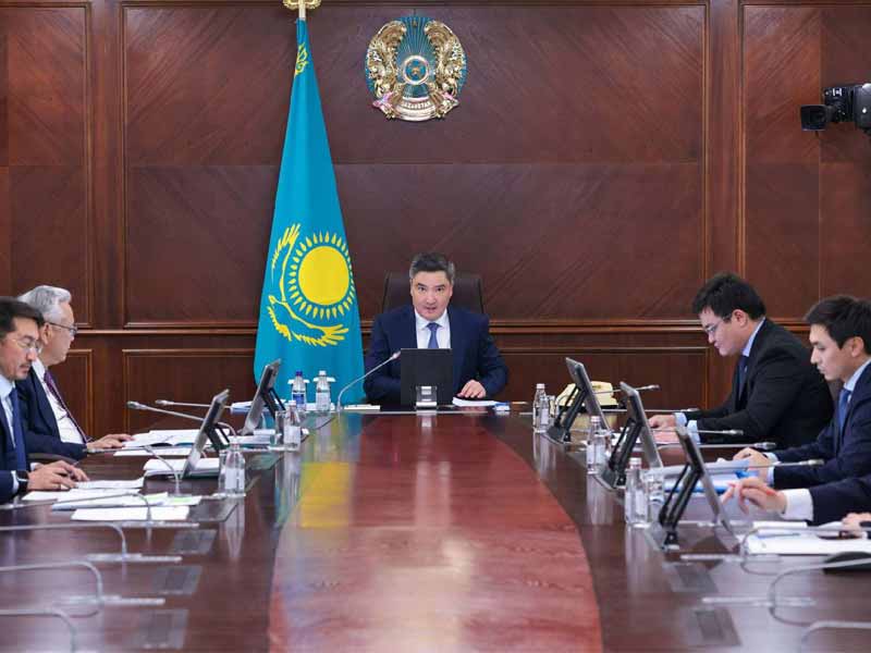 <?php echo esc_attr( get_the_title() ) ?>