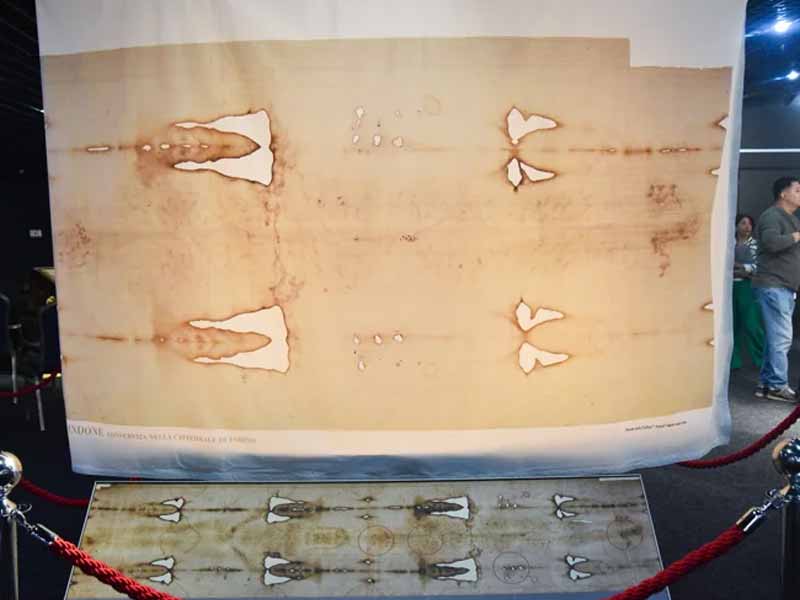 <?php echo esc_attr( get_the_title() ) ?>