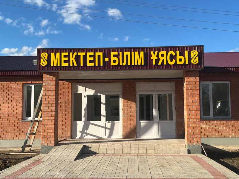 <?php echo esc_attr( get_the_title() ) ?>