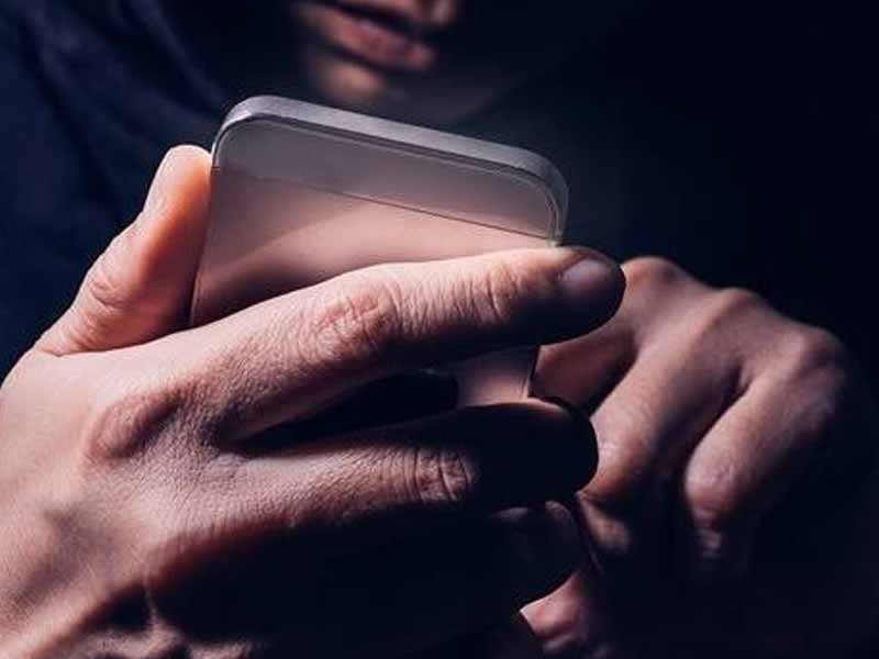 <?php echo esc_attr( get_the_title() ) ?>