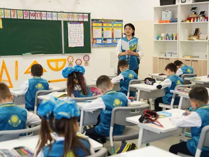 <?php echo esc_attr( get_the_title() ) ?>