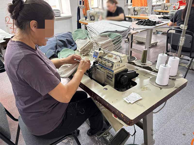 <?php echo esc_attr( get_the_title() ) ?>