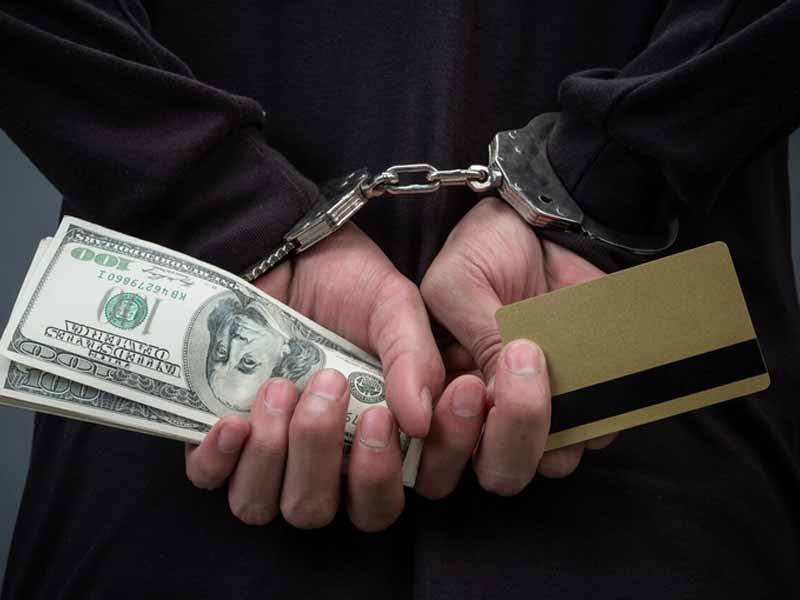 <?php echo esc_attr( get_the_title() ) ?>