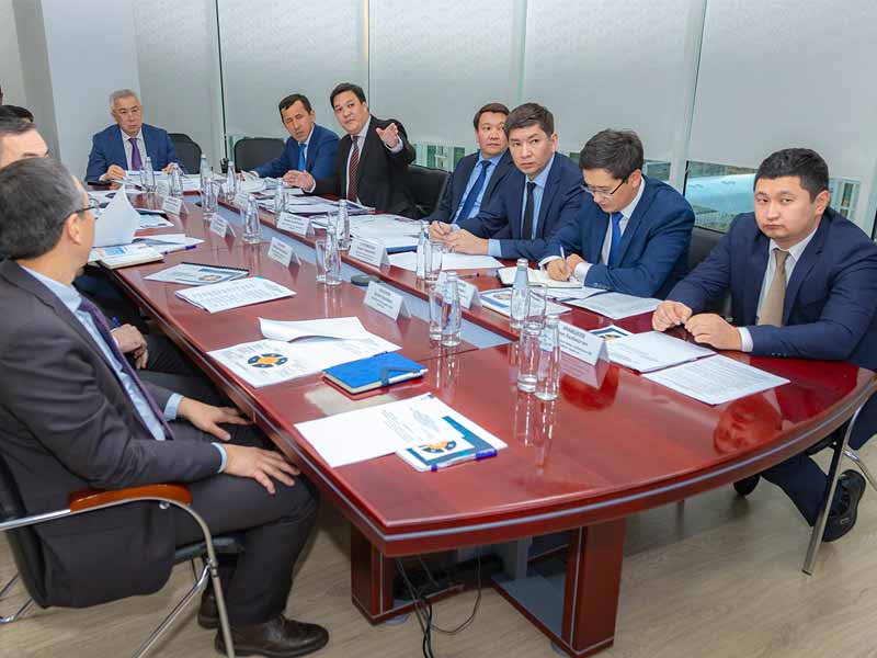 <?php echo esc_attr( get_the_title() ) ?>