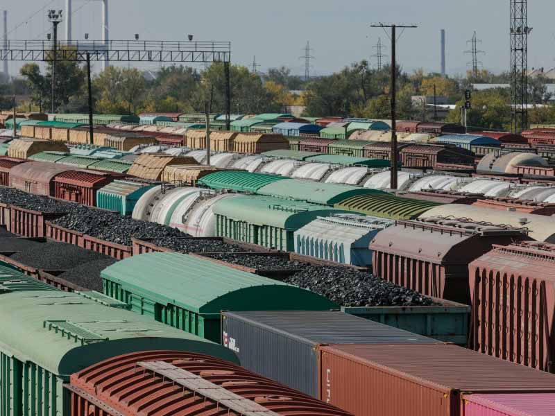 <?php echo esc_attr( get_the_title() ) ?>