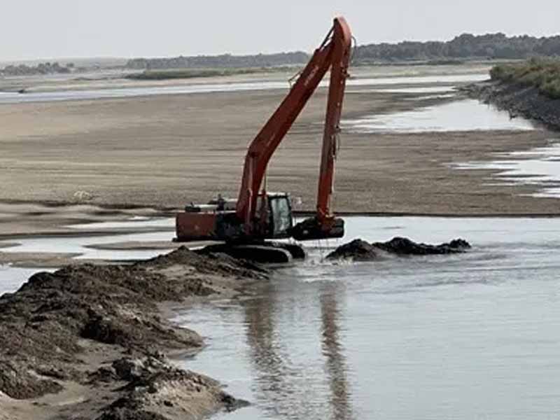 <?php echo esc_attr( get_the_title() ) ?>