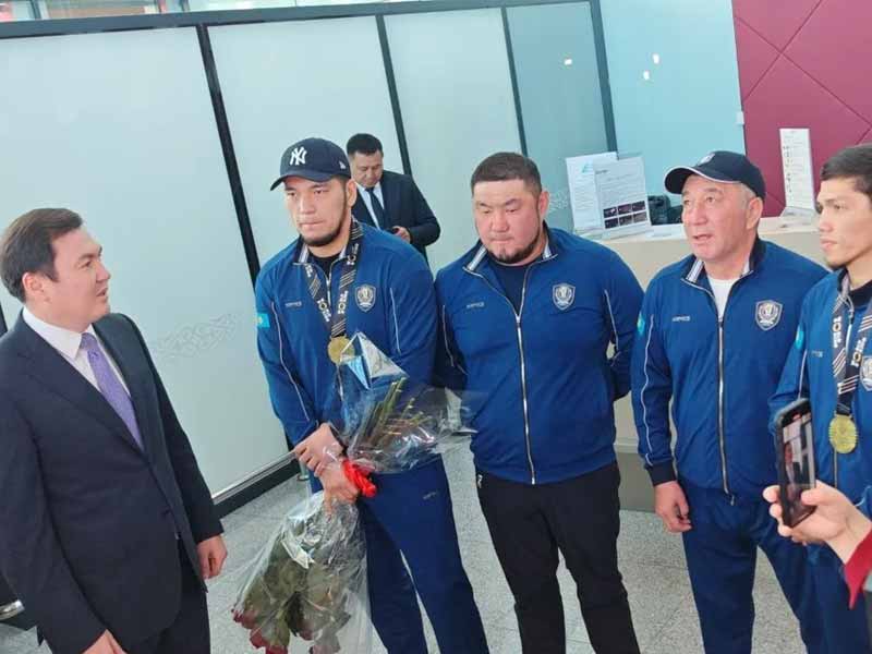 <?php echo esc_attr( get_the_title() ) ?>