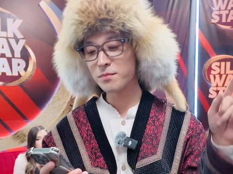 <?php echo esc_attr( get_the_title() ) ?>