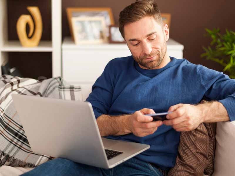 <?php echo esc_attr( get_the_title() ) ?>