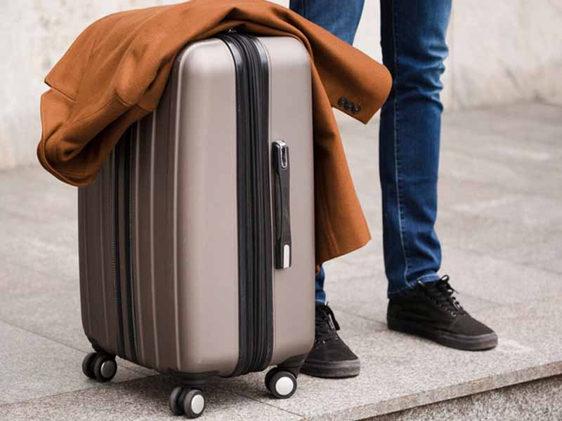 <?php echo esc_attr( get_the_title() ) ?>