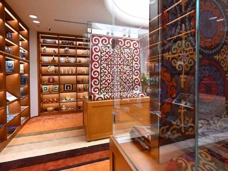 <?php echo esc_attr( get_the_title() ) ?>