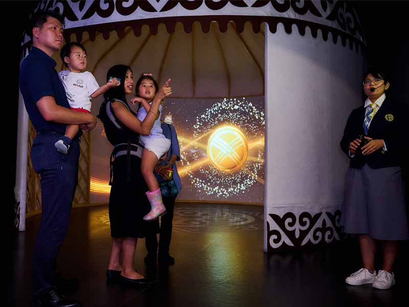 <?php echo esc_attr( get_the_title() ) ?>