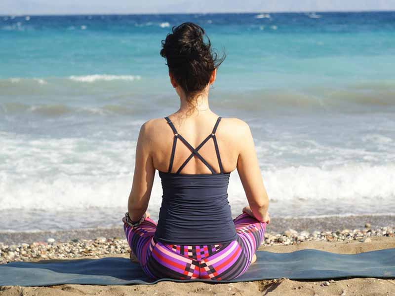 <?php echo esc_attr( get_the_title() ) ?>