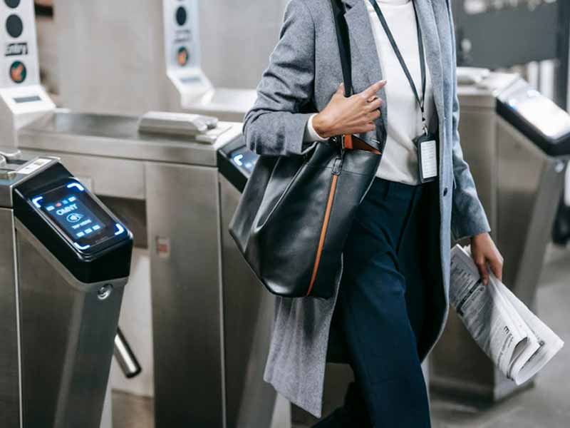 <?php echo esc_attr( get_the_title() ) ?>