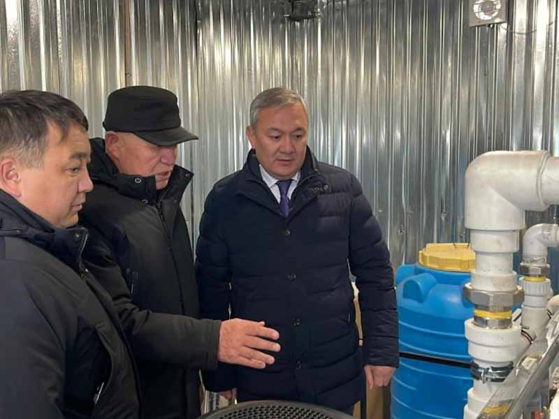 <?php echo esc_attr( get_the_title() ) ?>