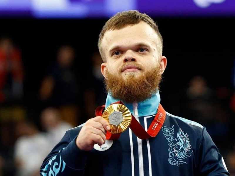 <?php echo esc_attr( get_the_title() ) ?>