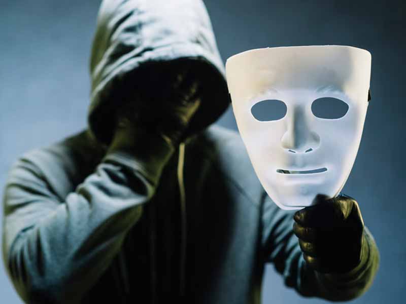 <?php echo esc_attr( get_the_title() ) ?>