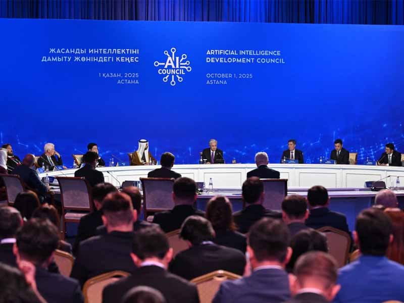 <?php echo esc_attr( get_the_title() ) ?>