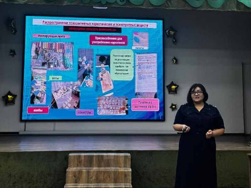 <?php echo esc_attr( get_the_title() ) ?>