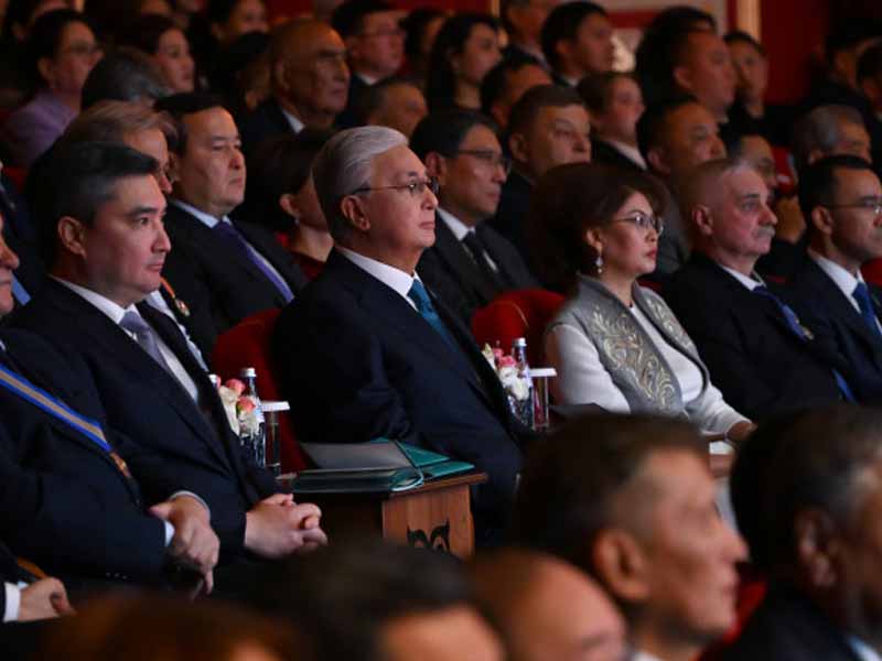 <?php echo esc_attr( get_the_title() ) ?>