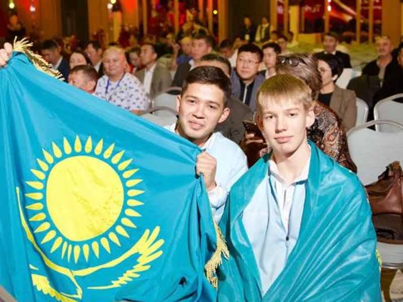 <?php echo esc_attr( get_the_title() ) ?>