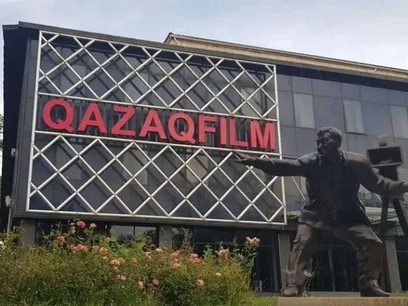 <?php echo esc_attr( get_the_title() ) ?>