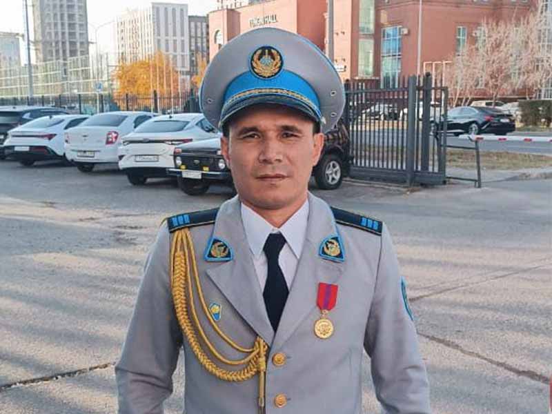 <?php echo esc_attr( get_the_title() ) ?>