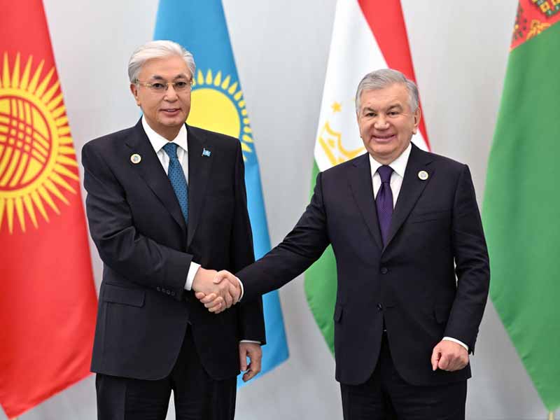 <?php echo esc_attr( get_the_title() ) ?>