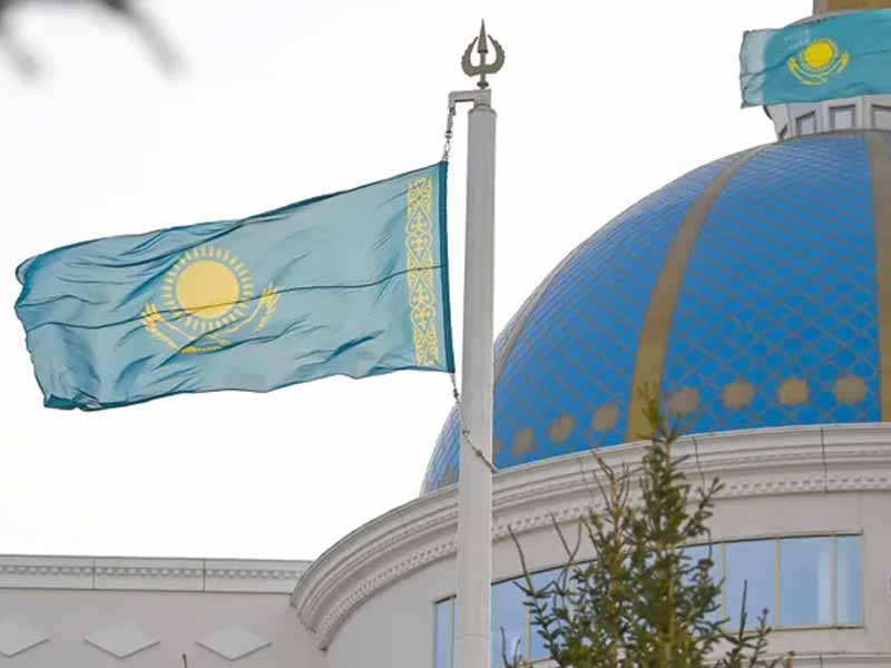 <?php echo esc_attr( get_the_title() ) ?>