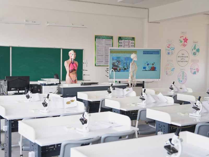 <?php echo esc_attr( get_the_title() ) ?>