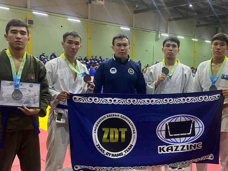 <?php echo esc_attr( get_the_title() ) ?>