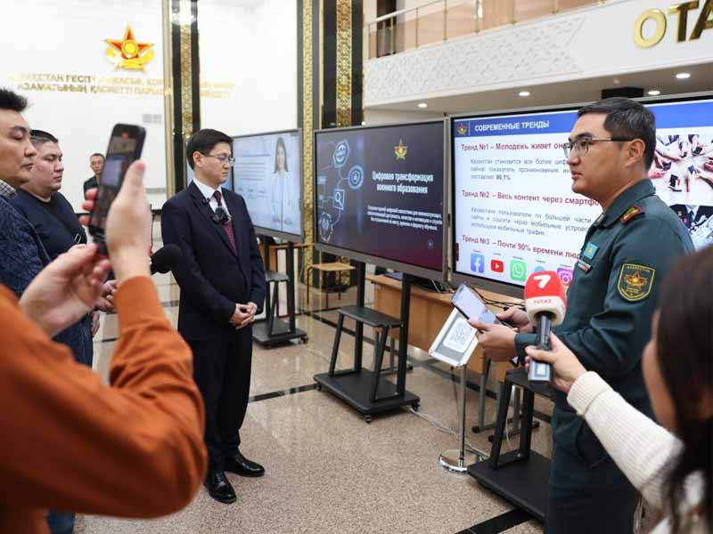 <?php echo esc_attr( get_the_title() ) ?>