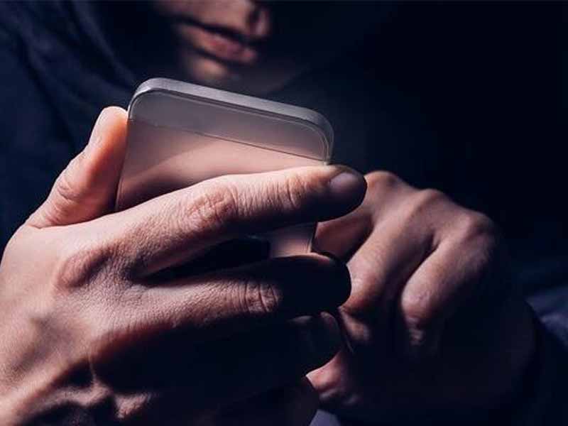 <?php echo esc_attr( get_the_title() ) ?>