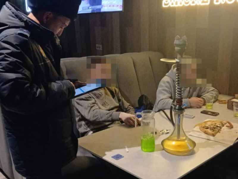 <?php echo esc_attr( get_the_title() ) ?>