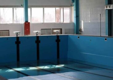 В Макинске завершается строительство современного бассейна