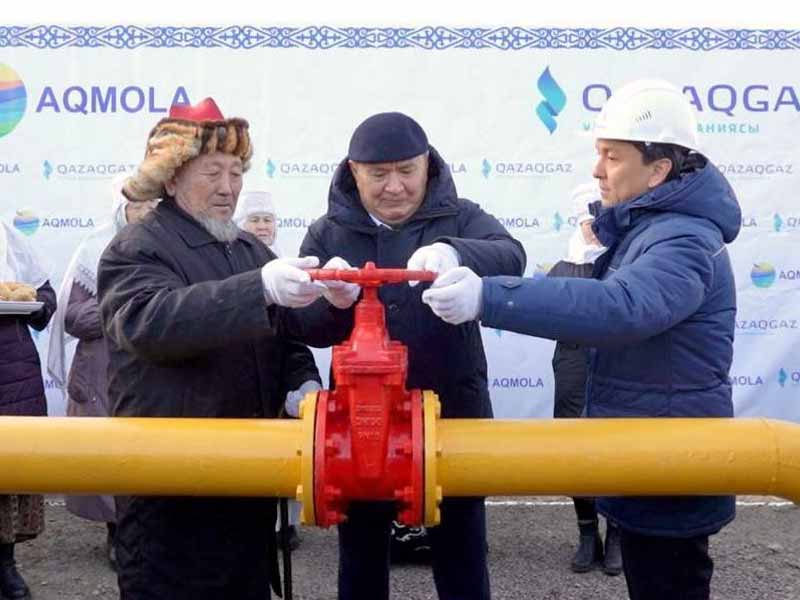 <?php echo esc_attr( get_the_title() ) ?>