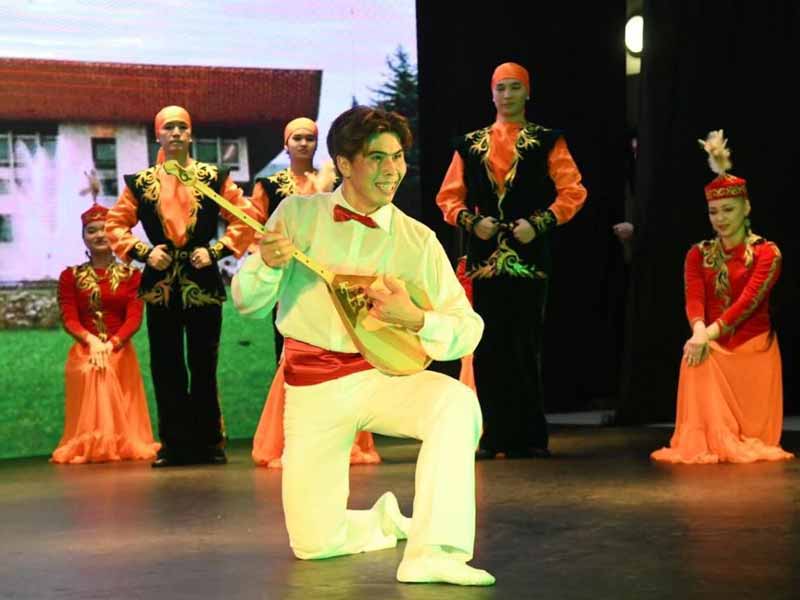 <?php echo esc_attr( get_the_title() ) ?>