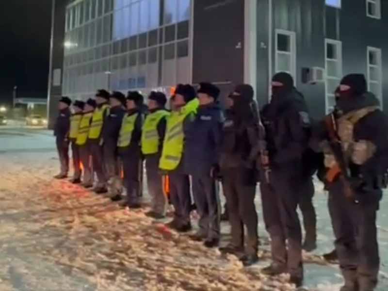 <?php echo esc_attr( get_the_title() ) ?>