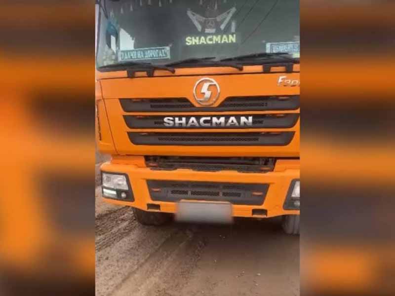 <?php echo esc_attr( get_the_title() ) ?>