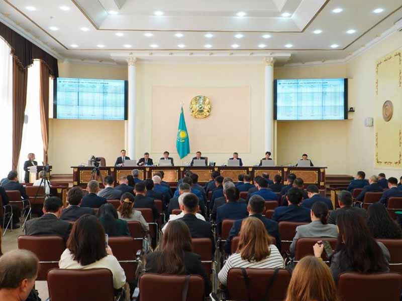 <?php echo esc_attr( get_the_title() ) ?>