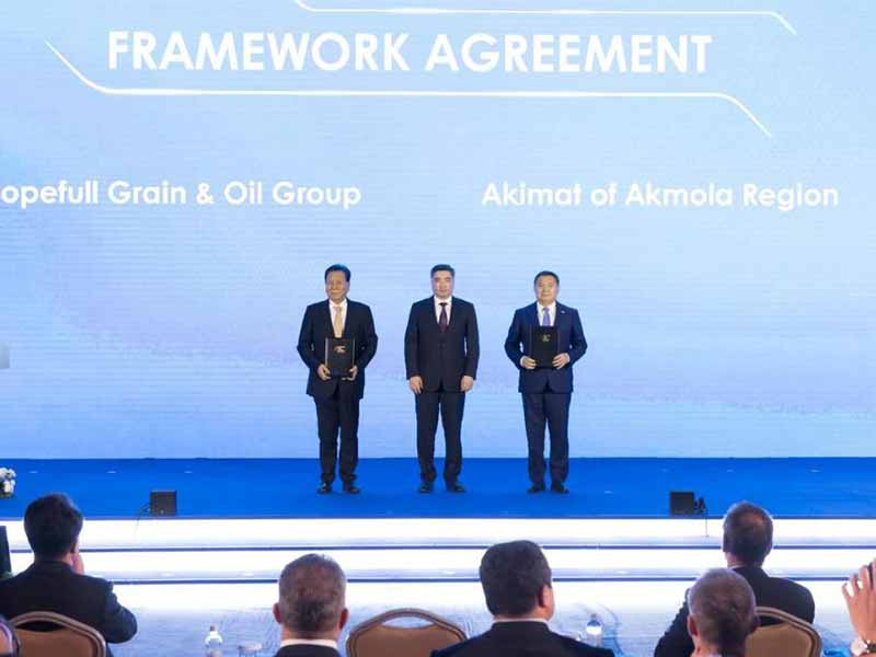 <?php echo esc_attr( get_the_title() ) ?>