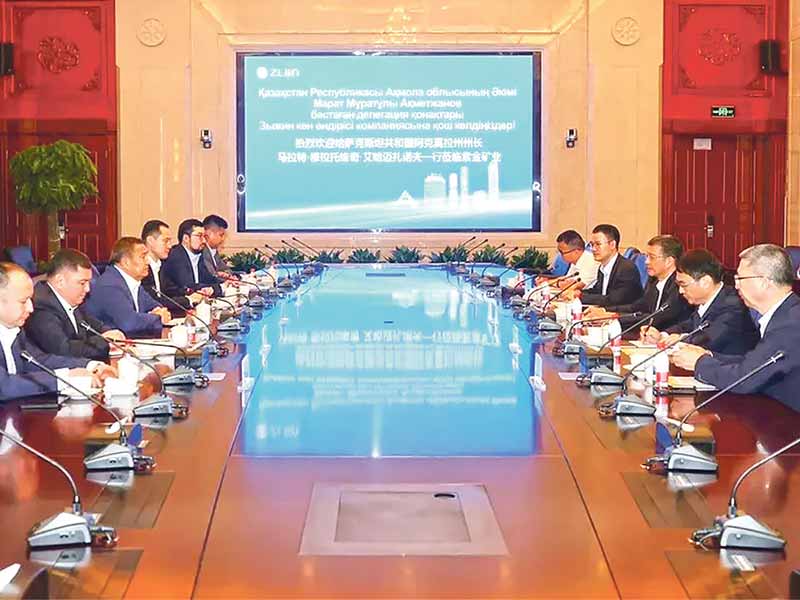 <?php echo esc_attr( get_the_title() ) ?>