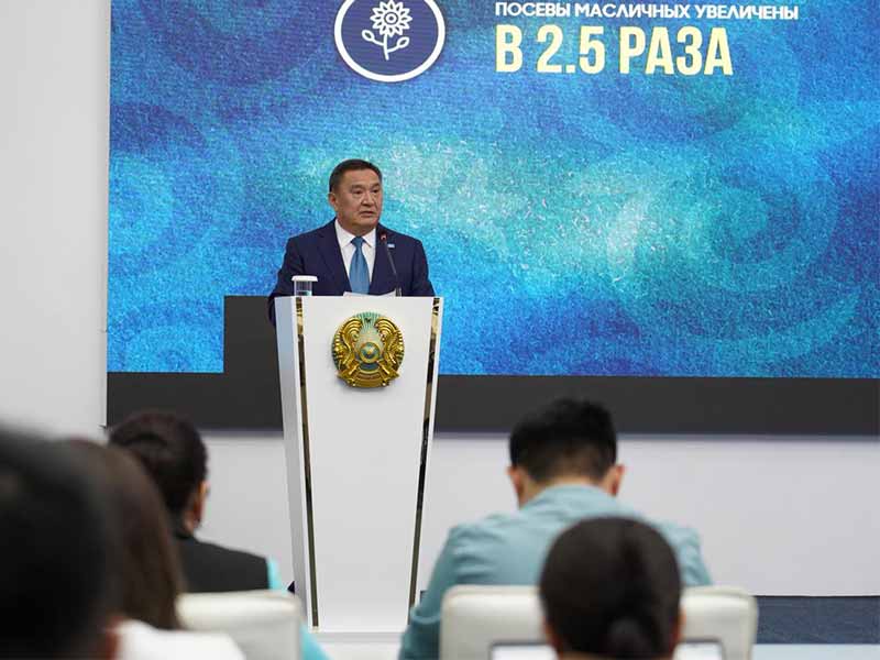 <?php echo esc_attr( get_the_title() ) ?>