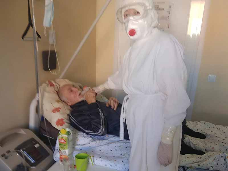 <?php echo esc_attr( get_the_title() ) ?>