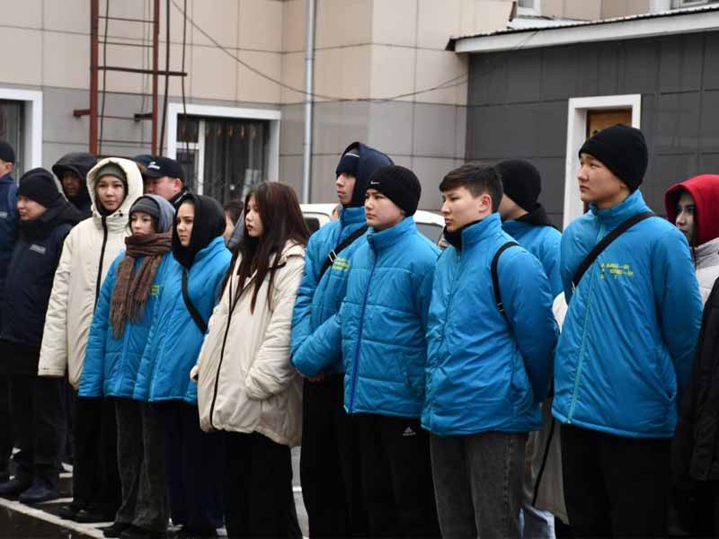 <?php echo esc_attr( get_the_title() ) ?>