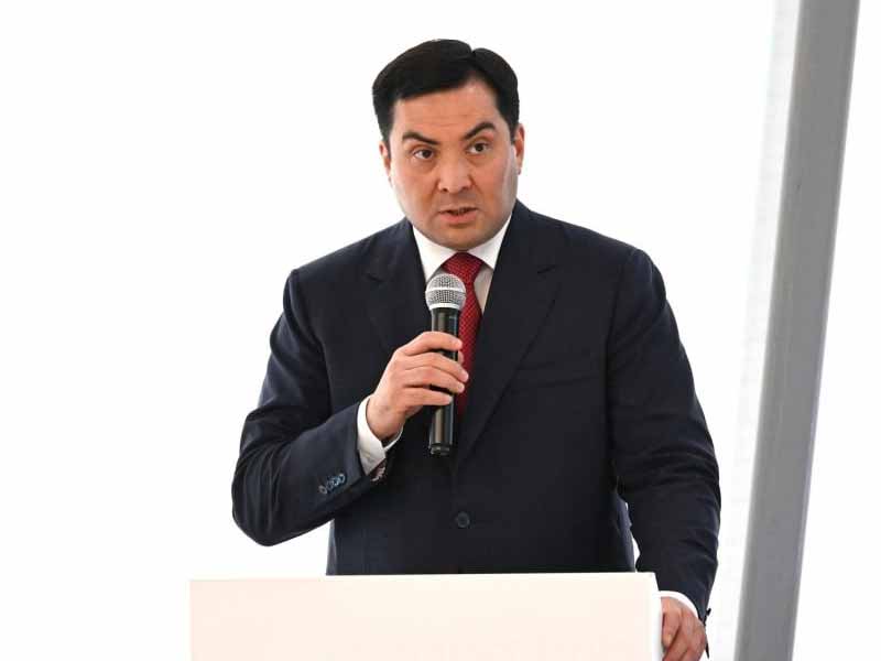 <?php echo esc_attr( get_the_title() ) ?>